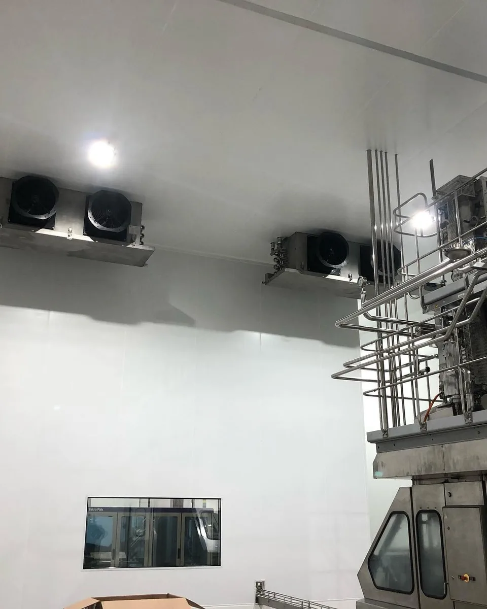 Evaporadores instalados pela JR na Kerovos Alimentos